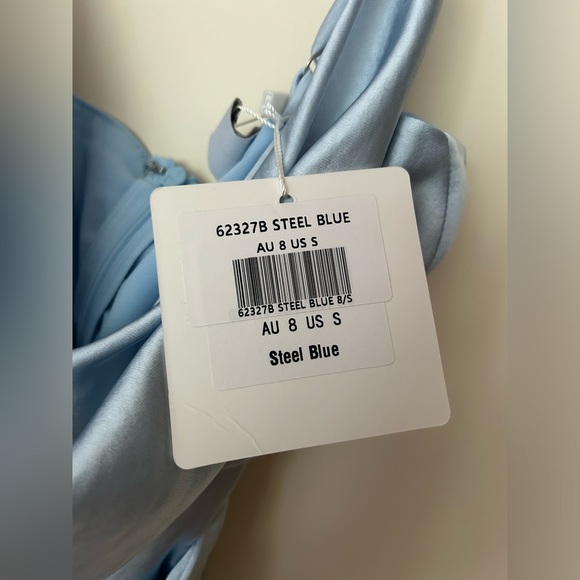 {NWT} Women’s Formal Dress | Size Small | Selfie Leslie - Picture 6 of 7